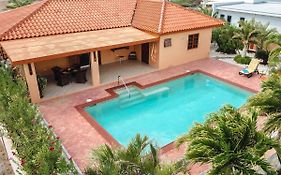 Sunrise Villa Topaz 20 Noord Aruba